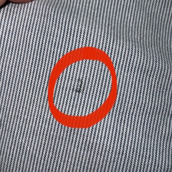 Old Navy Men’s Everyday Built-In Flex Henley Oxford Shirt - Picture 3 of 6